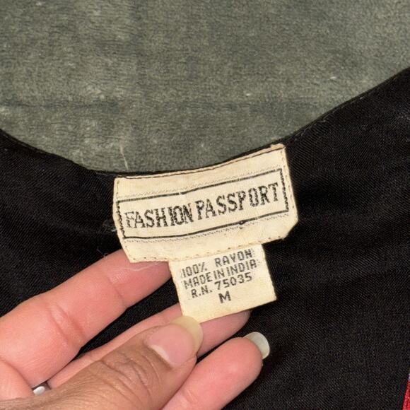 Vintage Fashion Passport Vest Women’s Medium Multi Aztec Pockets Embellished 80s - Picture 7 of 8